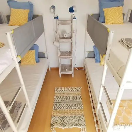 Vila Casa Condor - Moradia Com Piscina A 5 Min Da